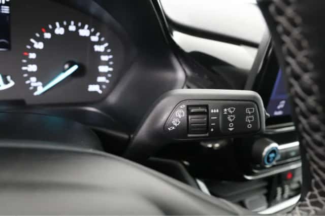 Ford Fiesta (2022) thumbnail 34