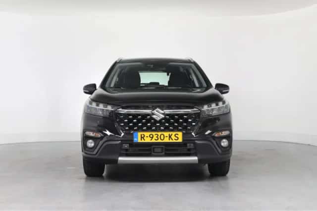 Suzuki S-Cross (2022) thumbnail 16