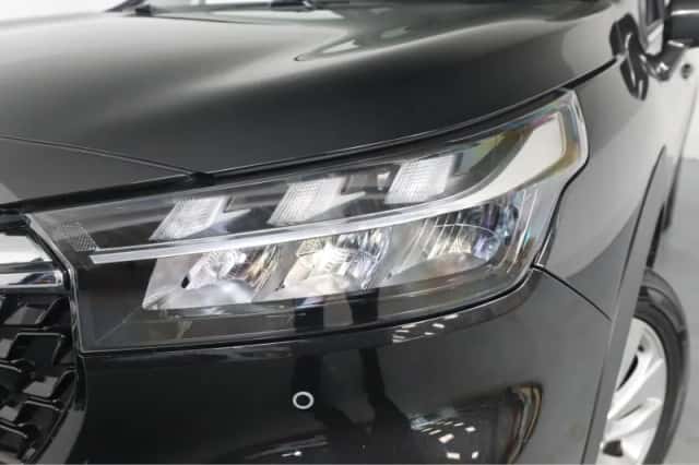 Suzuki S-Cross (2022) thumbnail 18