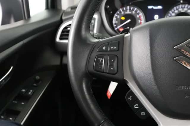 Suzuki S-Cross (2022) thumbnail 30