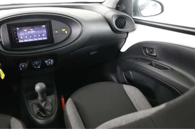 Toyota Aygo X (2024) thumbnail 19