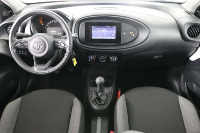 Toyota Aygo X (2024) thumbnail 4