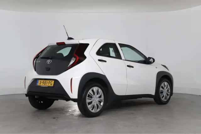 Toyota Aygo X (2024) thumbnail 8