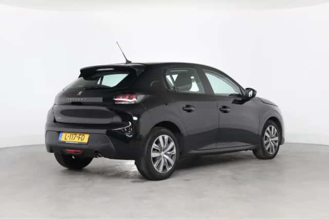 Peugeot 208 (2021) thumbnail 11