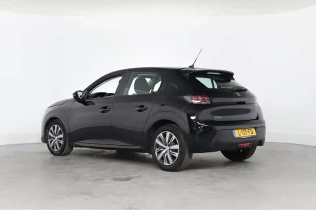 Peugeot 208 (2021) thumbnail 3