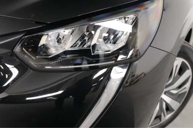 Peugeot 208 (2021) thumbnail 23