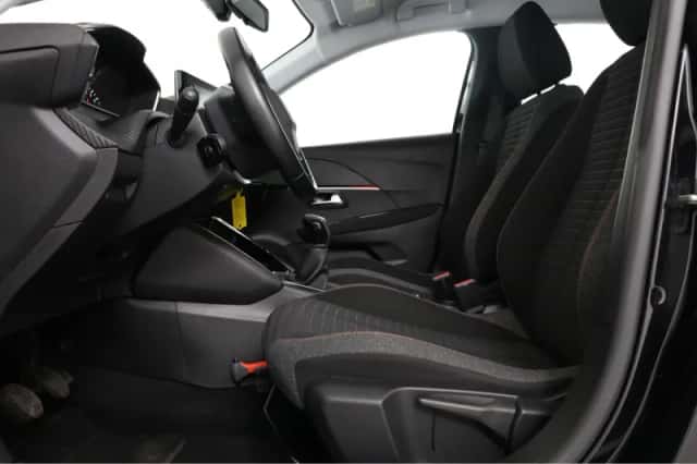 Peugeot 208 (2021) thumbnail 24