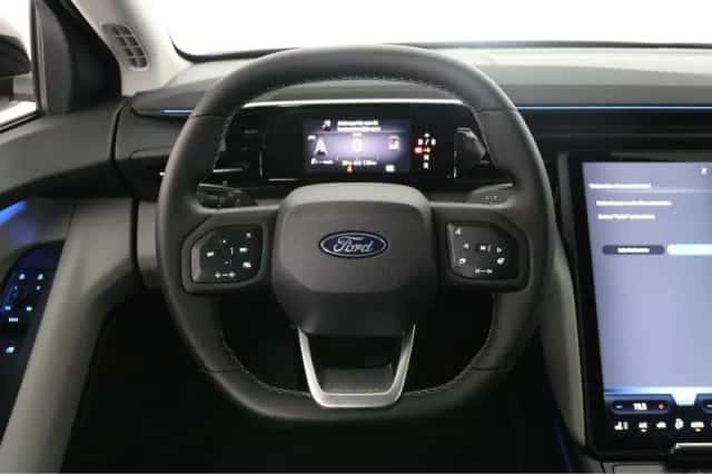 Ford Explorer (2026) thumbnail 25