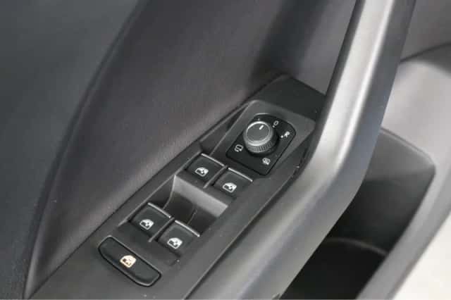 Volkswagen T-Cross (2024) thumbnail 26