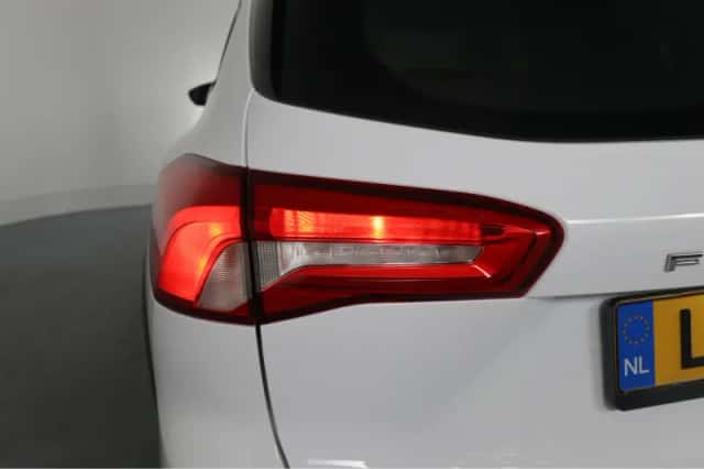 Ford Focus (2019) thumbnail 17