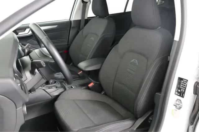 Ford Focus (2019) thumbnail 6