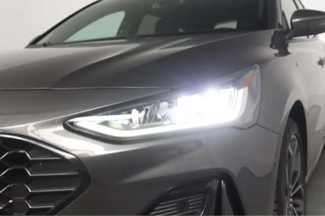 Ford Focus (2022) thumbnail 19