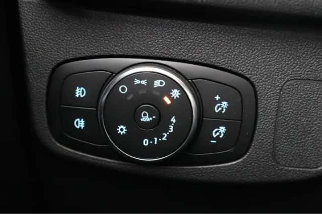 Ford Focus (2021) thumbnail 27