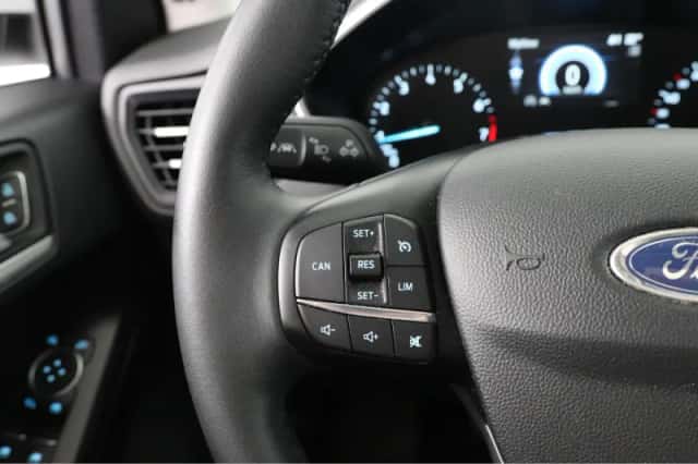 Ford Focus (2021) thumbnail 28