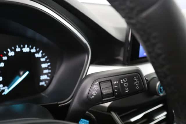 Ford Focus (2021) thumbnail 31
