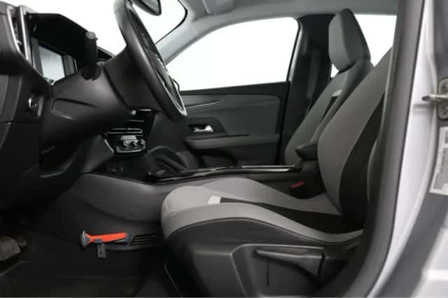 Opel Mokka (2022) thumbnail 24