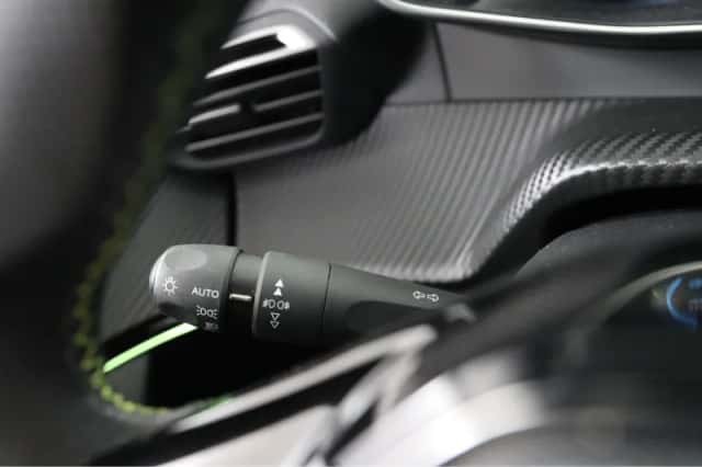 Peugeot e-2008 (2021) thumbnail 37