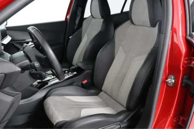 Peugeot e-2008 (2021) thumbnail 6