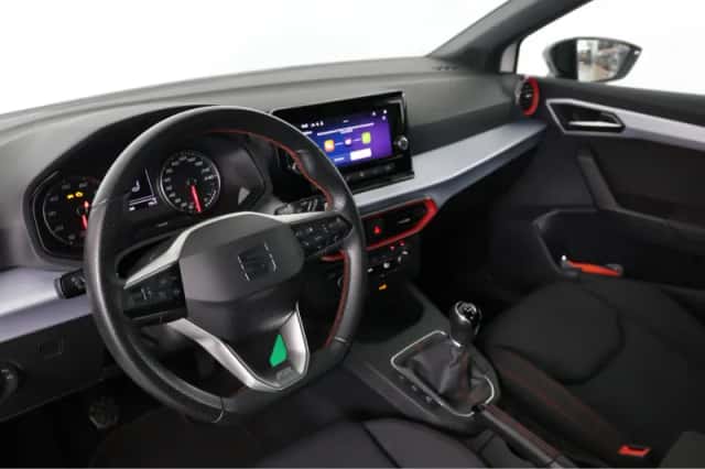 SEAT Ibiza (2022) thumbnail 5