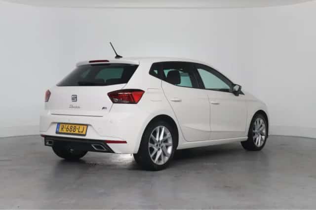 SEAT Ibiza (2022) thumbnail 8