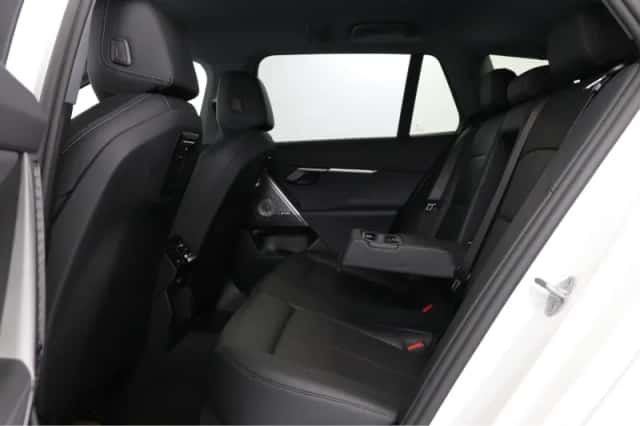 BMW i5 (2025) thumbnail 33