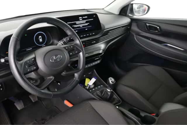 Hyundai i20 (2021) thumbnail 5