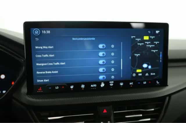Ford Kuga (2026) thumbnail 44