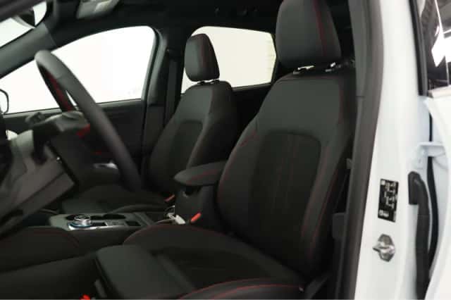 Ford Kuga (2026) thumbnail 6