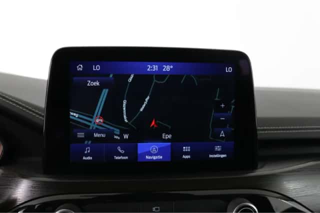 Ford Kuga (2023) thumbnail 16