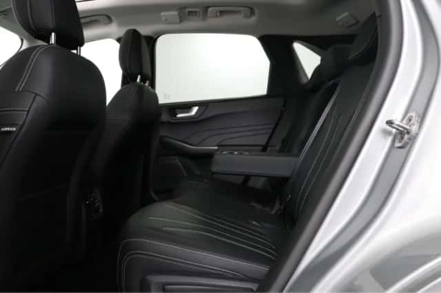 Ford Kuga (2023) thumbnail 32