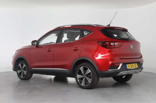 MG MG ZS (2019) thumbnail 3