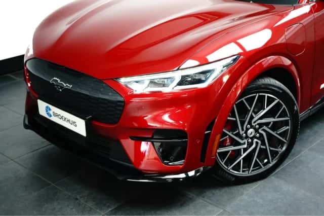 Ford Mustang Mach-E (2025) thumbnail 18