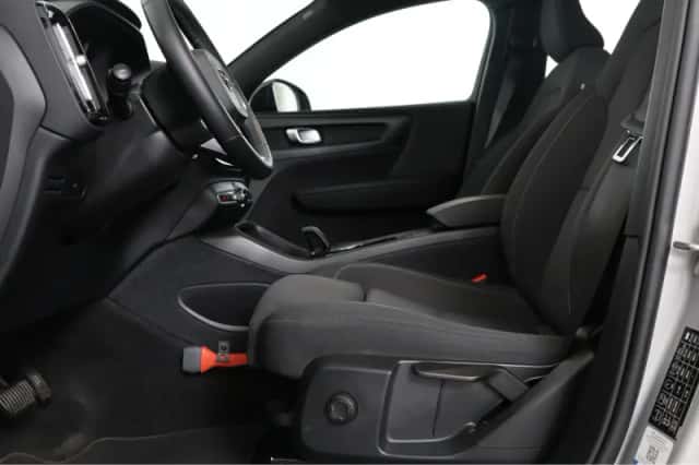 Volvo C40 (2023) thumbnail 29