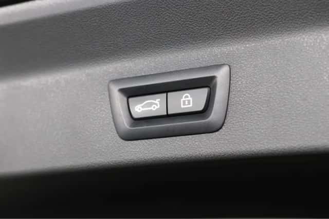 BMW iX3 (2023) thumbnail 24