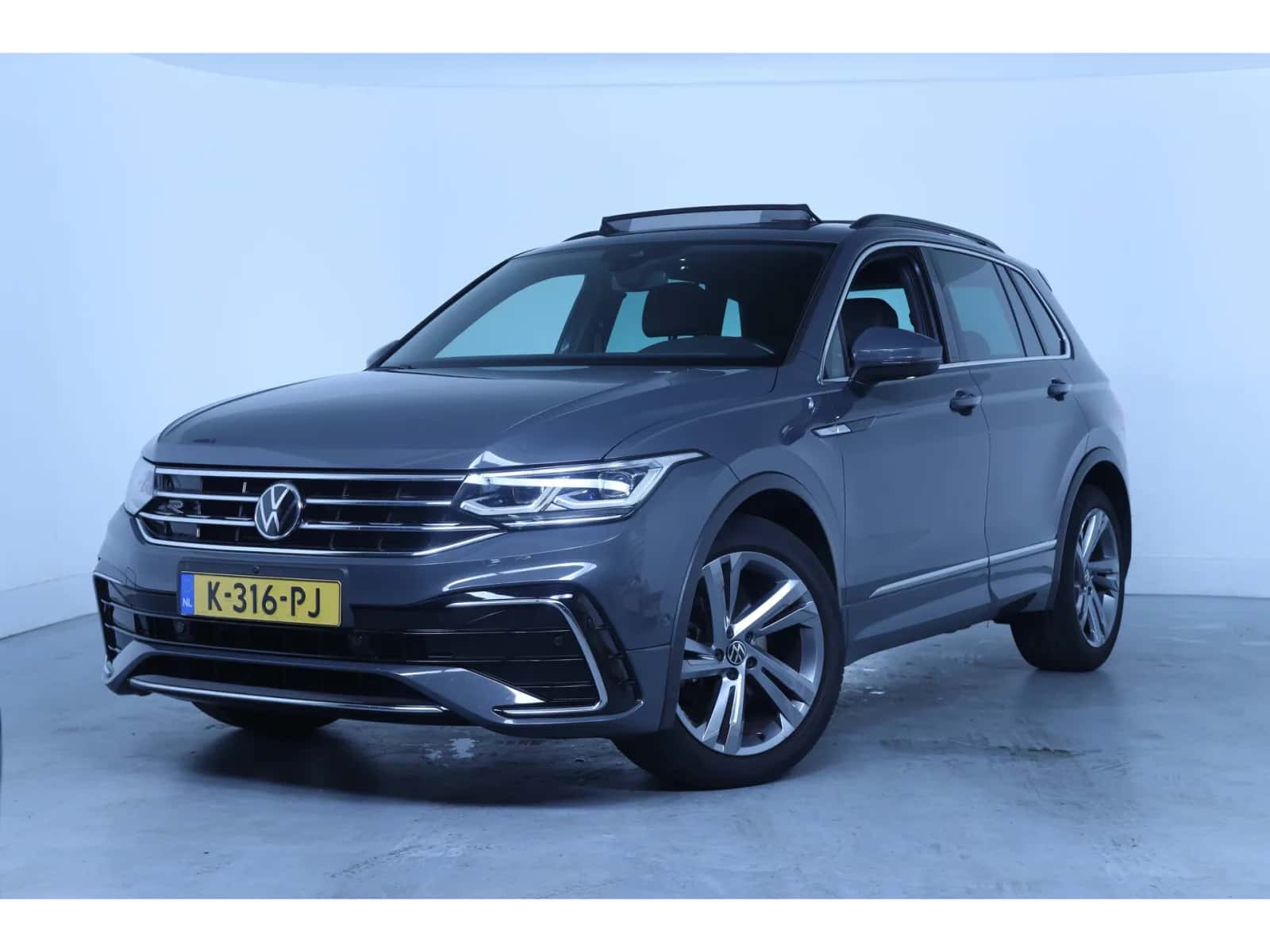 Volkswagen Tiguan (2021) — foto 1