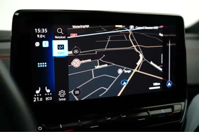 Volkswagen ID.4 (2023) thumbnail 10