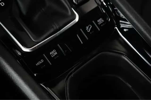 Jeep Compass (2024) thumbnail 31