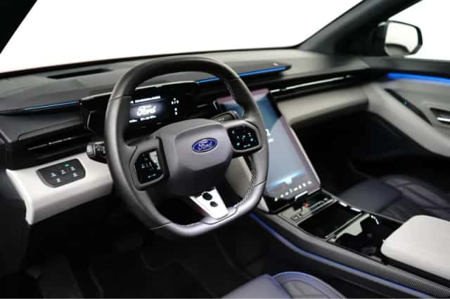 Ford Capri (2025) thumbnail 5