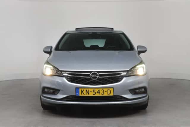 Opel Astra (2016) thumbnail 13