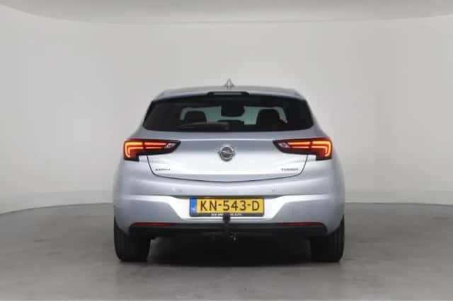 Opel Astra (2016) thumbnail 14