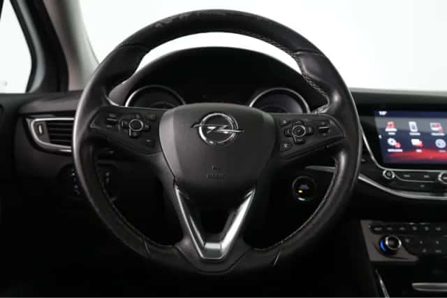 Opel Astra (2016) thumbnail 34