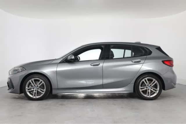 BMW 1-Serie (2022) thumbnail 2