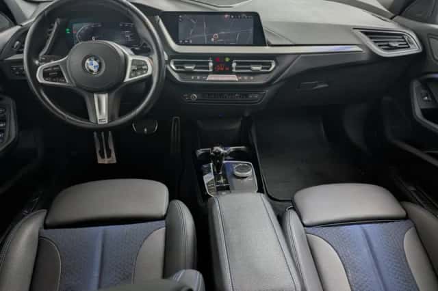 BMW 1-Serie (2022) thumbnail 2