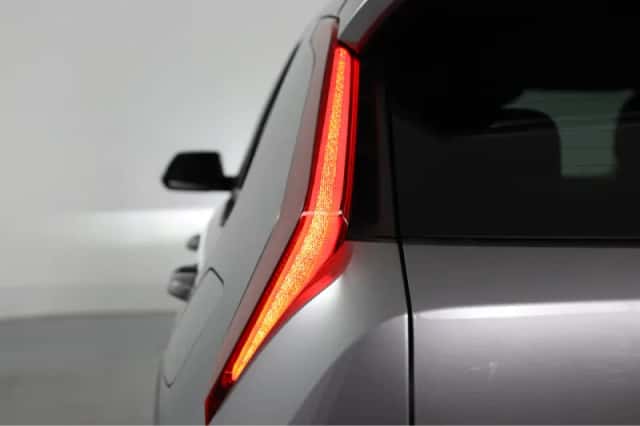 Kia Niro (2022) thumbnail 32