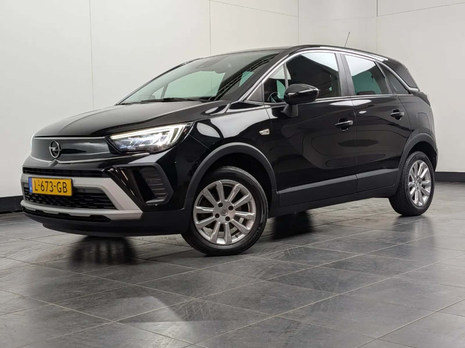 Opel Crossland (2021) — foto 1