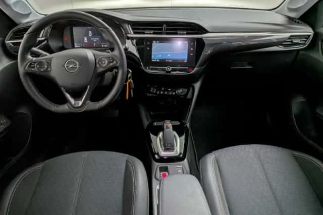 Opel Corsa (2022) thumbnail 2