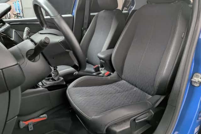 Opel Corsa (2022) thumbnail 3
