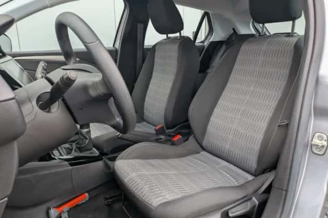 Opel Corsa (2021) thumbnail 3
