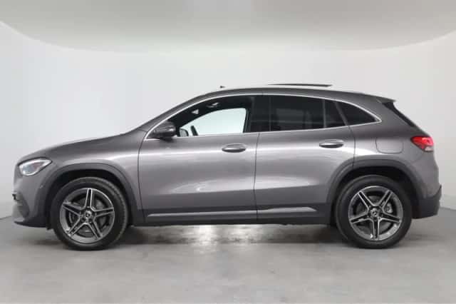 Mercedes-Benz GLA-Klasse (2023) thumbnail 2