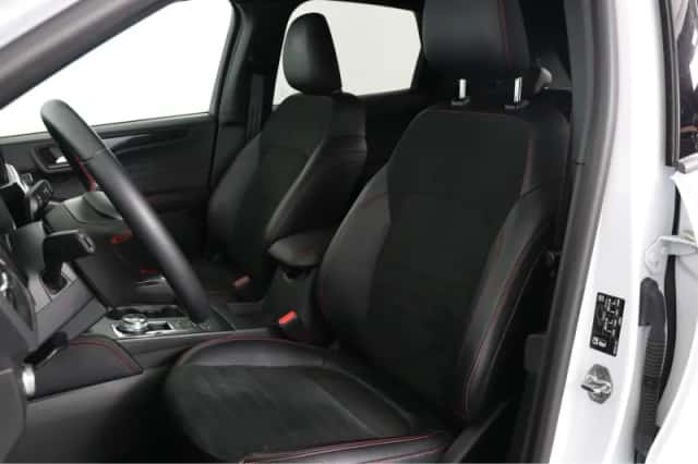 Ford Kuga (2021) thumbnail 5